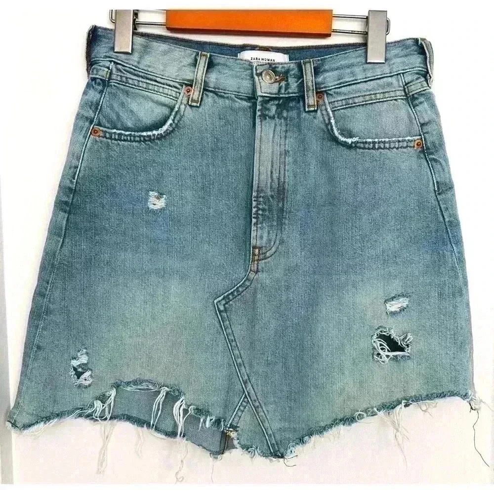 Zara  Woman Distressed Denim Mini Skirt Size 28